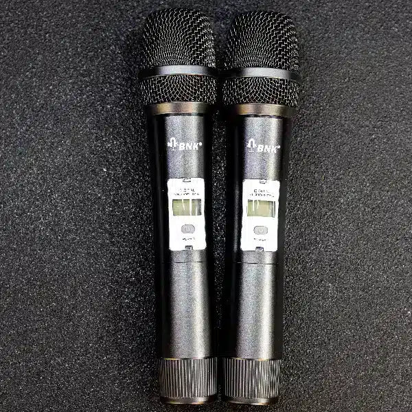BNK CE5 UHF Digital Wireless Microphone