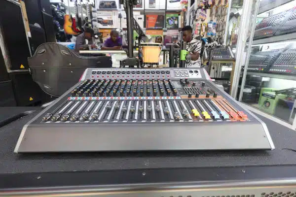 Pev Pro VX 160 16 Channel Mixer