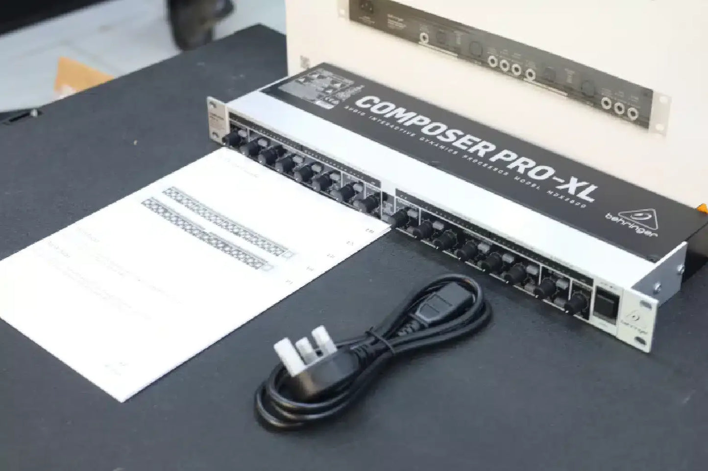 Behringer Composer Pro-XL MDX2600