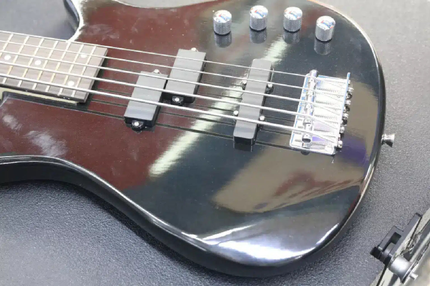 Ibanez GIO Bass 5-string Guitar (Passive)