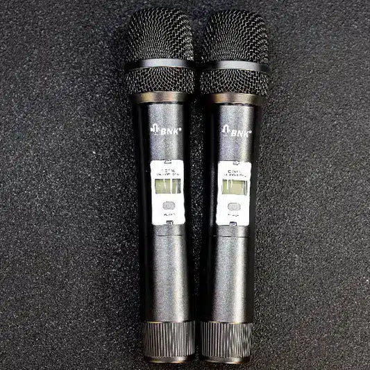 BNK CE5 UHF Digital Wireless Microphone