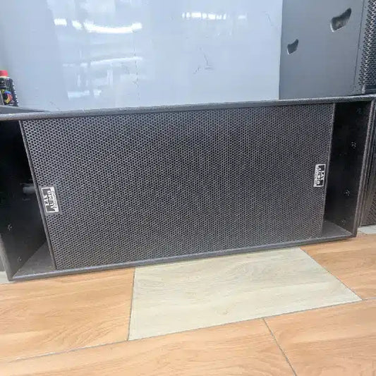 Lax Audio RS 18 Double Bass Speaker