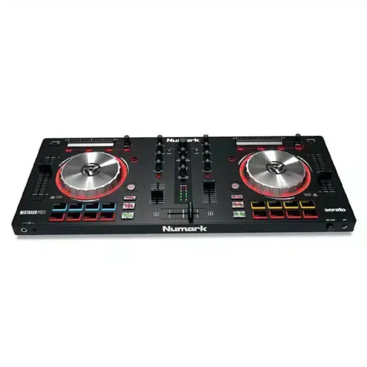 NUMARK MIXTRACK PRO 3DJ controller