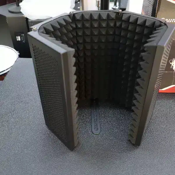 Sound Reflection Absorbing Wall