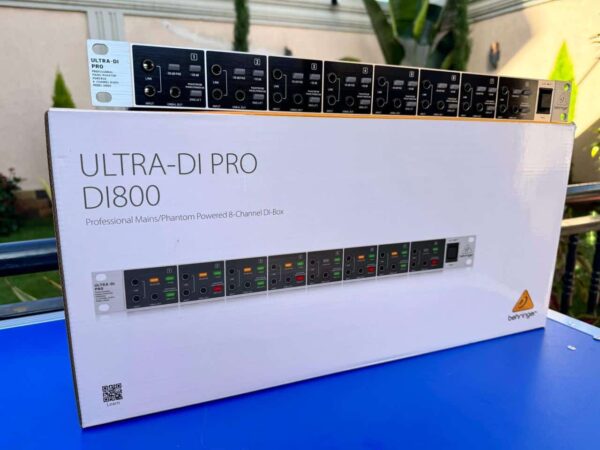 Behringer Ultra-DI Pro DI800v2 8-Channel Active Instrument Direct Box